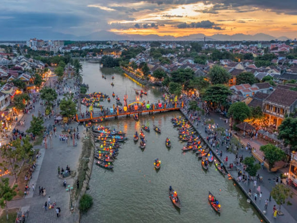 Thu Bon River