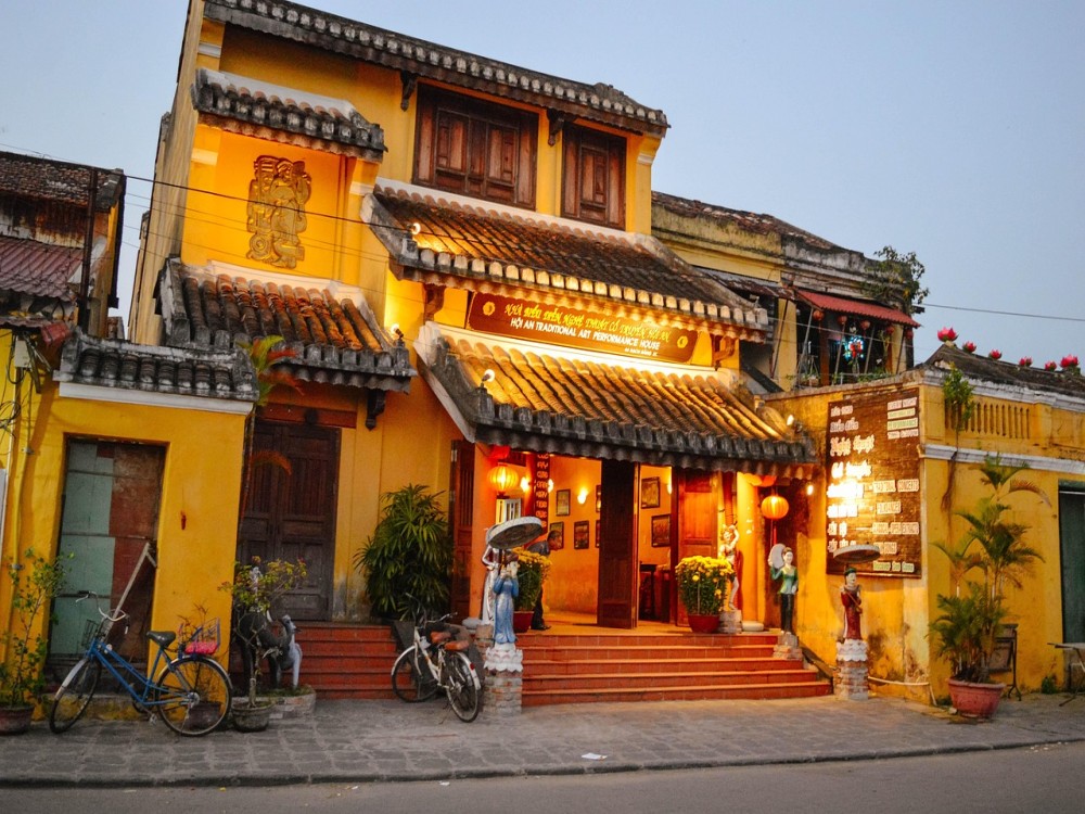 Tan Ky Old House