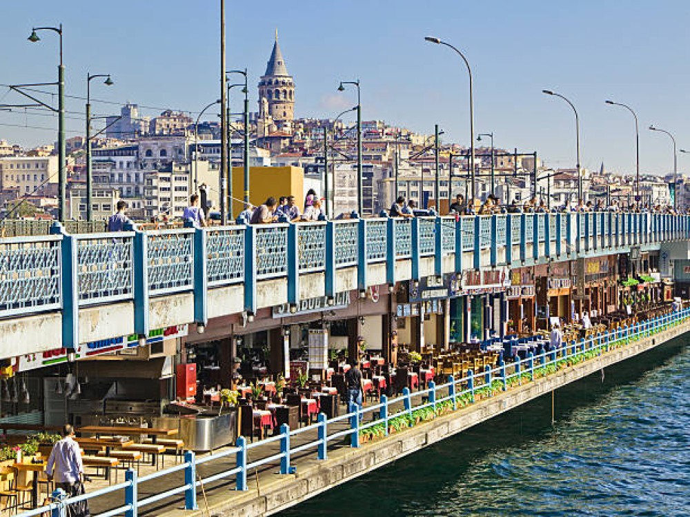 Galata Bridge (Galata Köprüsü)  