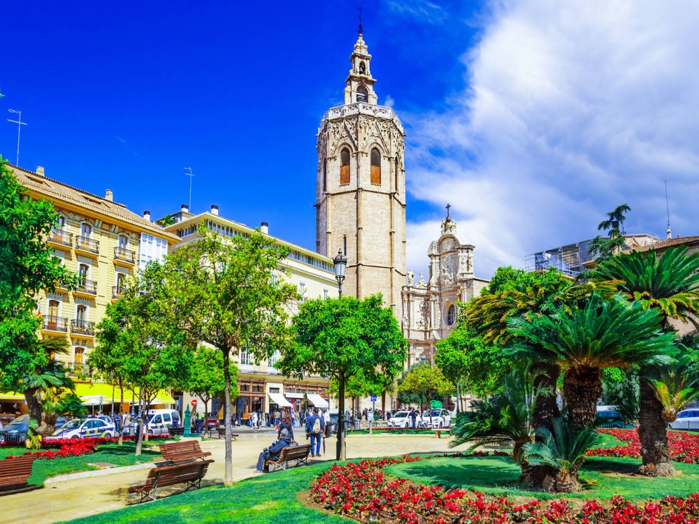 Plaza de la Reina