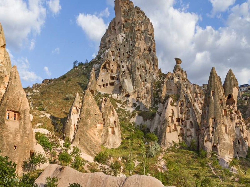 Uchisar Castle