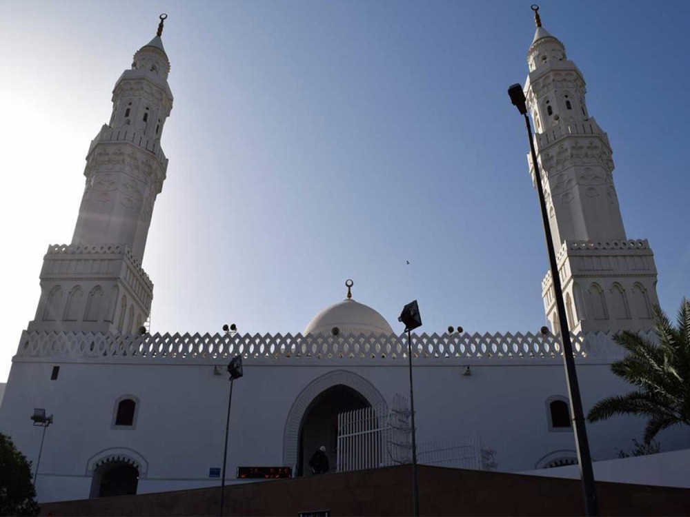 Masjid Al Qiblatayn