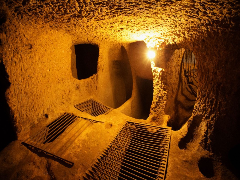 Derinkuyu (Underground City)