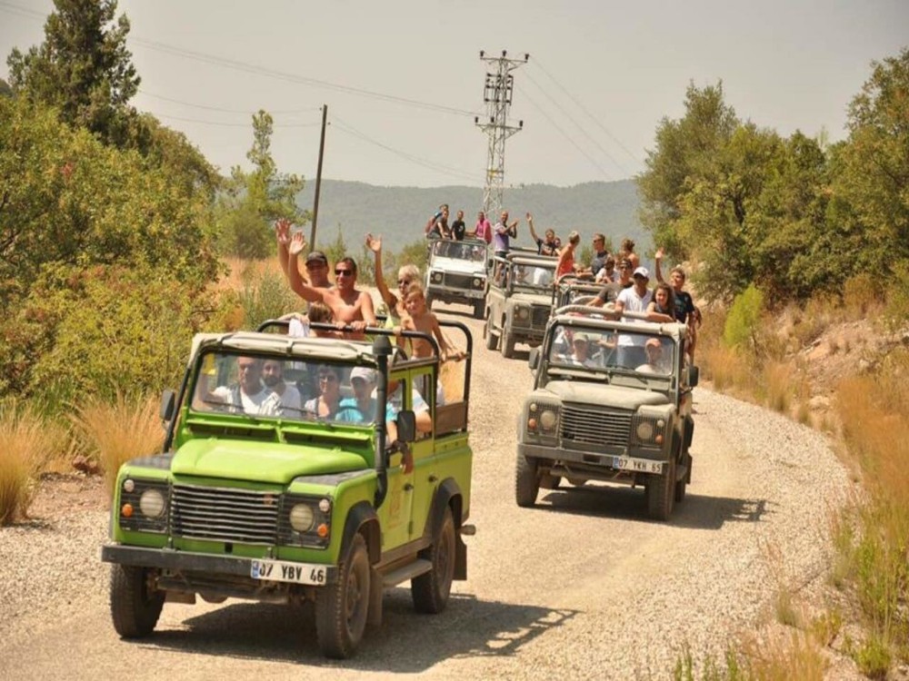 Side Jeep Safari
