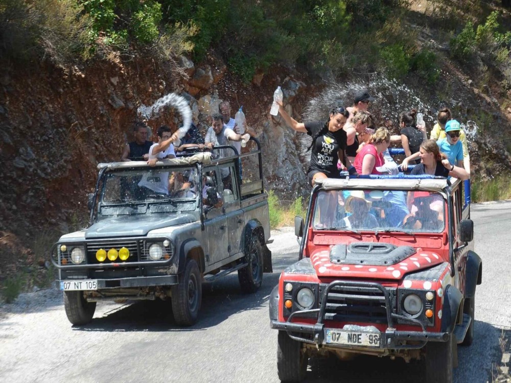 Side Jeep Safari