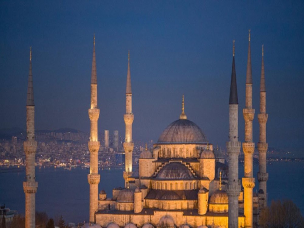 Blue Mosque (Sultan Ahmet Camii)
