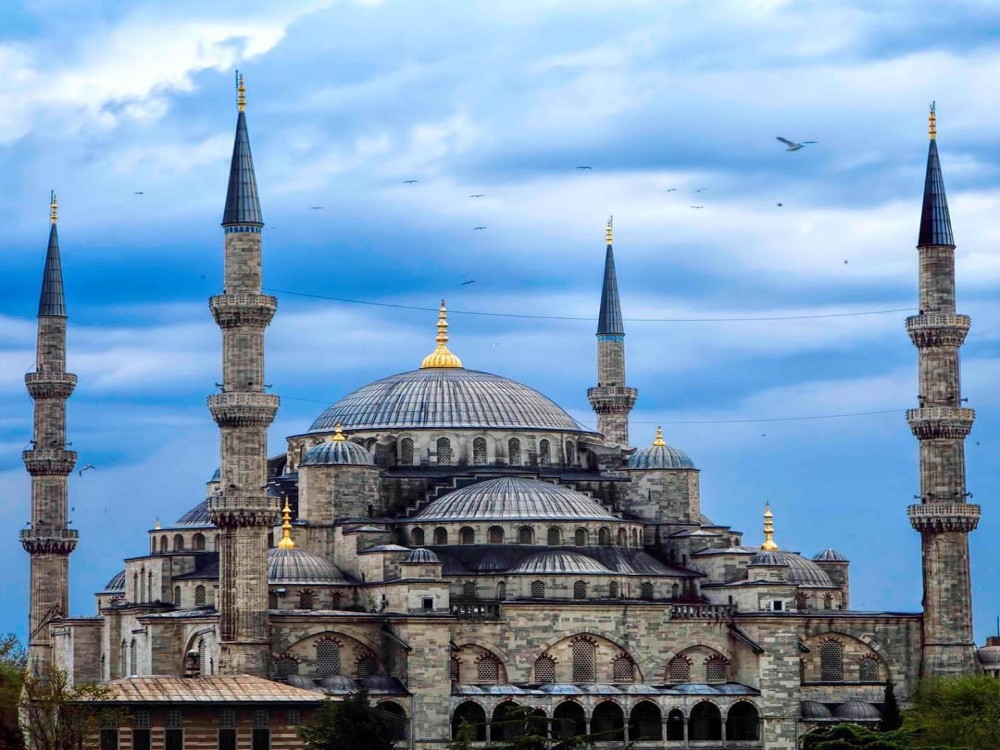 Blue Mosque (Sultan Ahmet Camii)