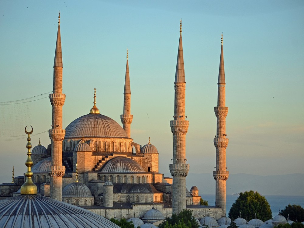 Blue Mosque (Sultan Ahmet Camii)