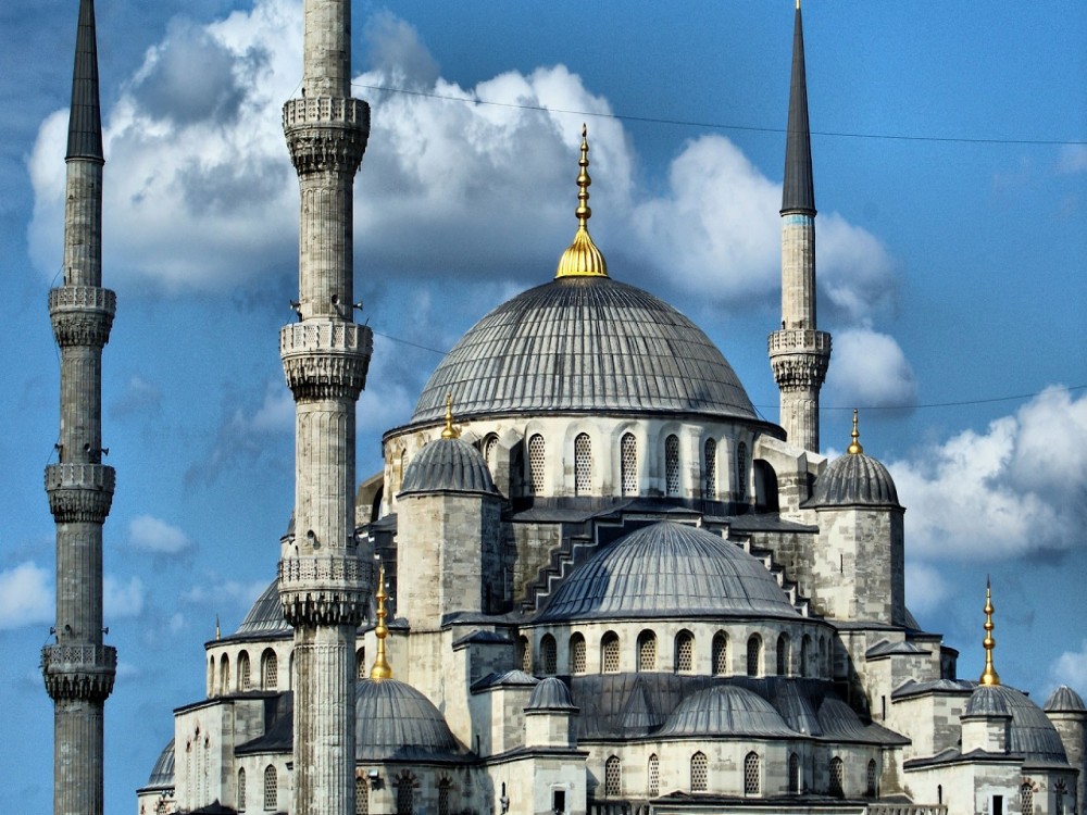 Blue Mosque (Sultan Ahmet Camii)