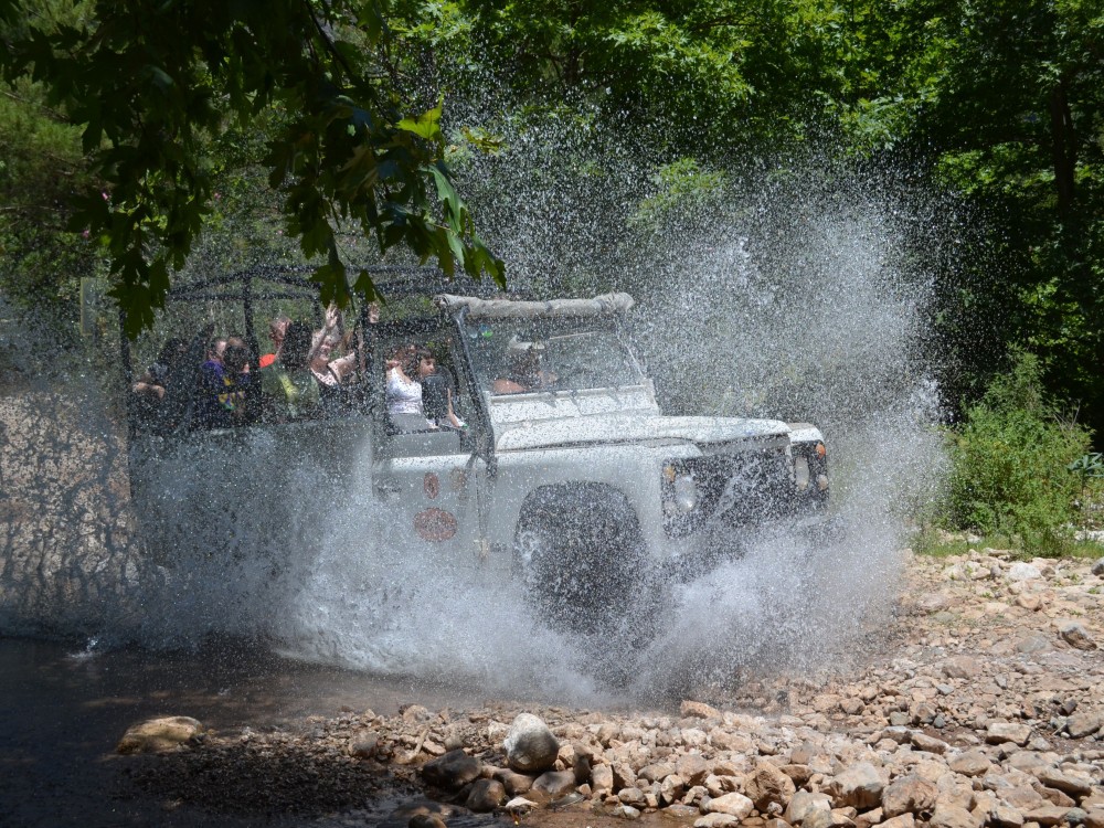 Icmeler Jeep Safari