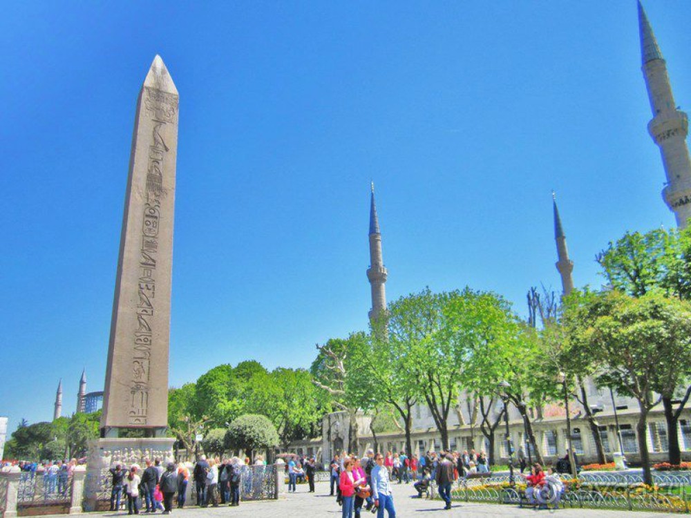 Hippodrome (Sultanahmet Meydani)