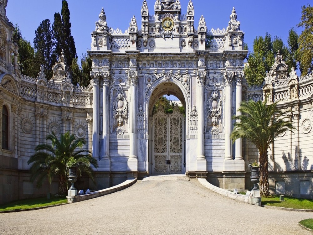Dolmabahce Palace (Dolmabahce Sarayi)