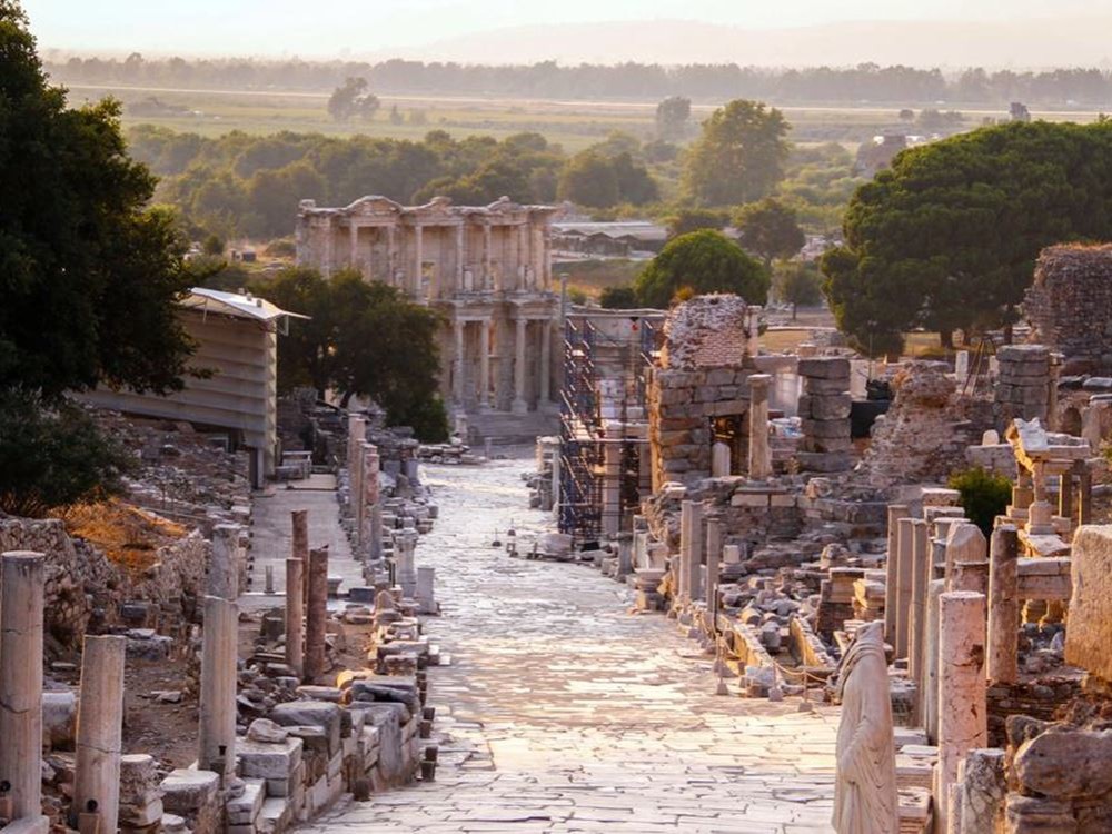 Kuşadası: Kusadasi Ephesus Tours | ®ExcursionMania