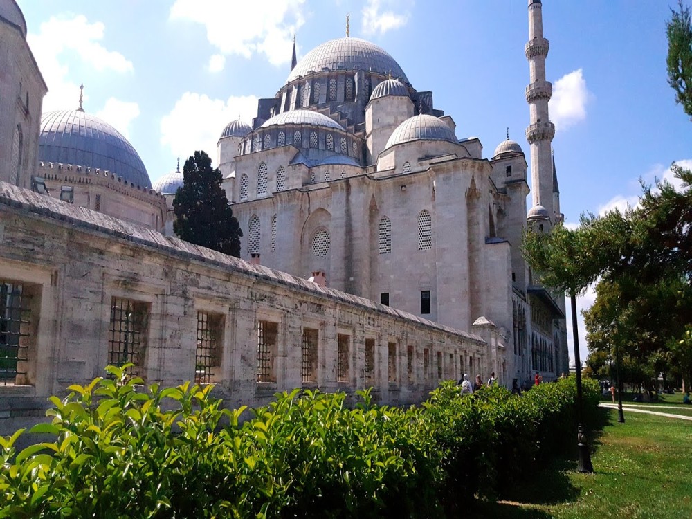 Suleymaniye Mosque (Suleymaniye Camii)