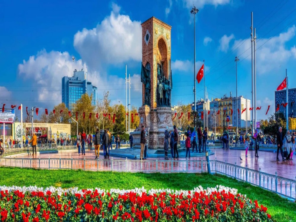 Taksim Square (Taksim Meydani)