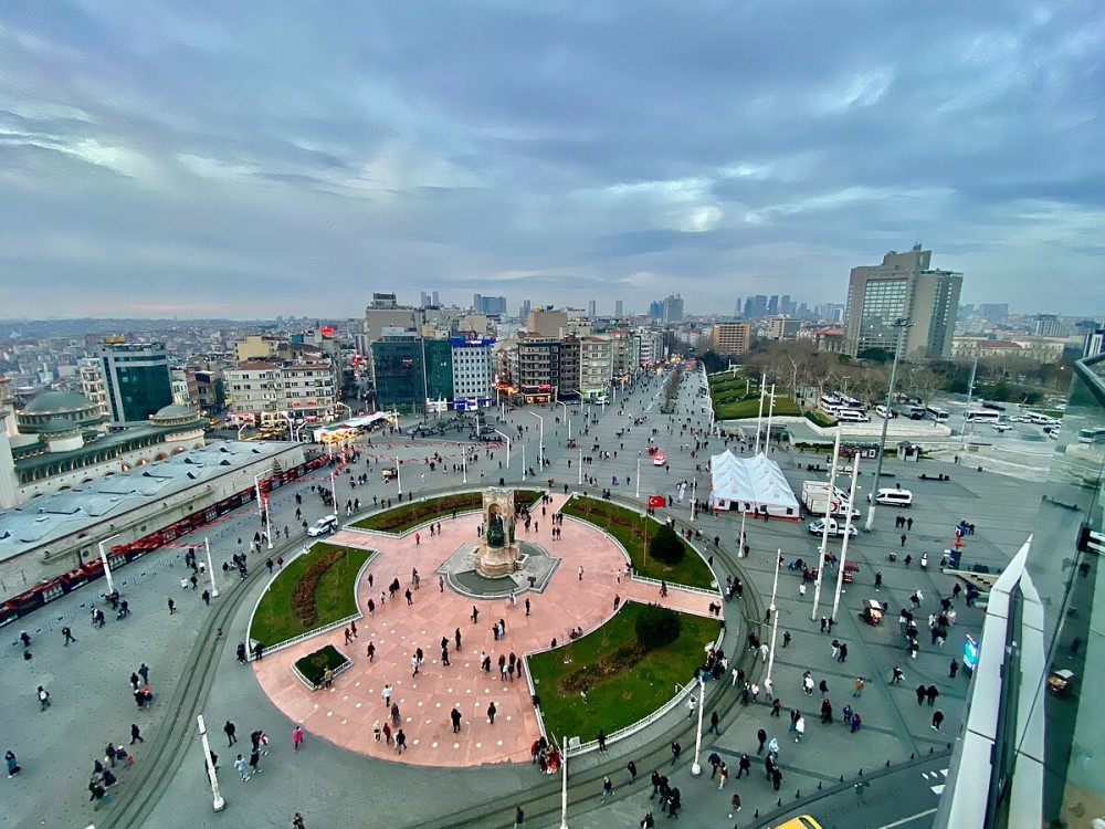 Taksim Square (Taksim Meydani)