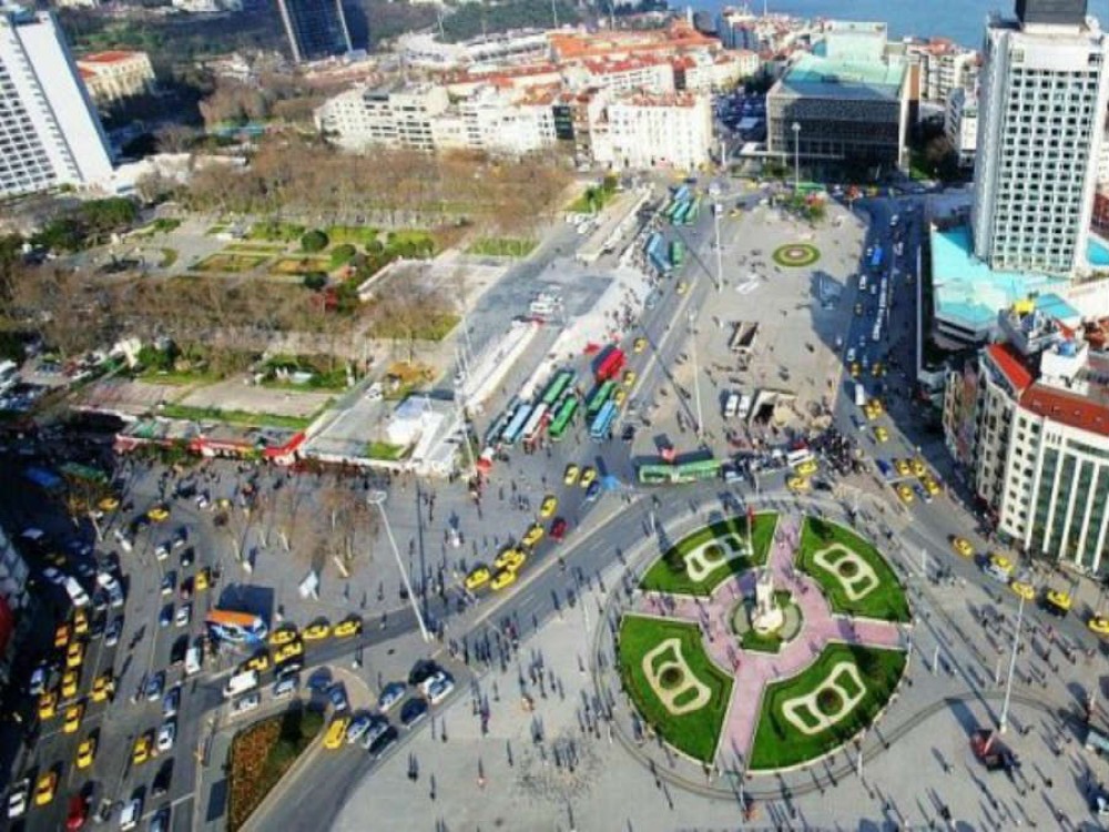 Taksim Square (Taksim Meydani)