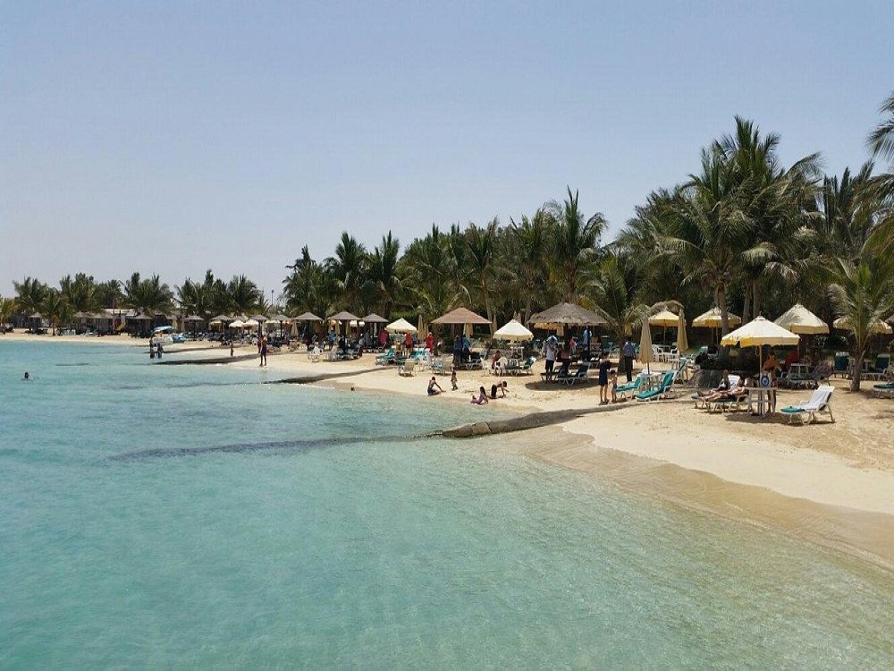 Silver Sands Beach
