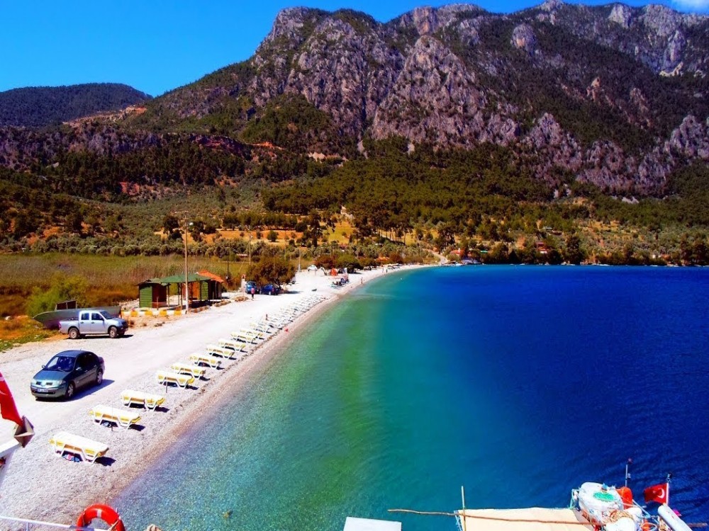 Akbuk Bay
