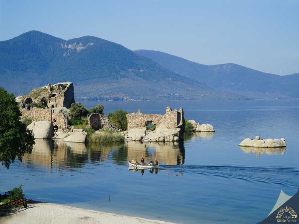Bafa Lake