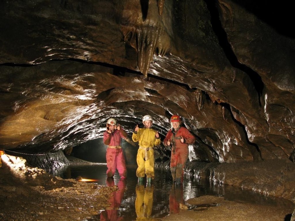 Tu Lan Caving Center