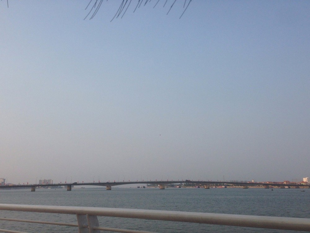 Biển Nhật Lệ