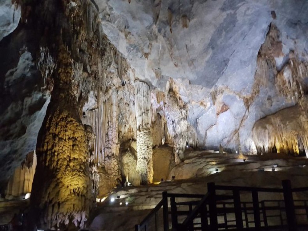 Phong Nha Tour To The Caves