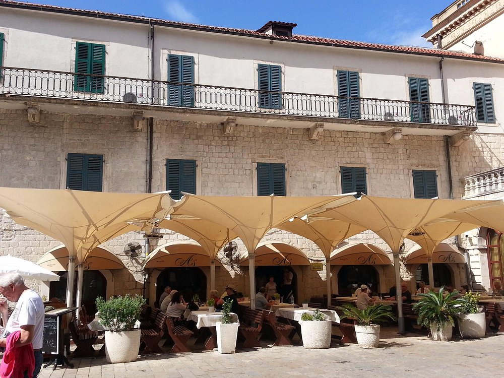 Piazza of the Arms