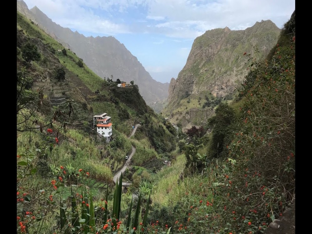 Porto Novo-Ribeira Grande Road