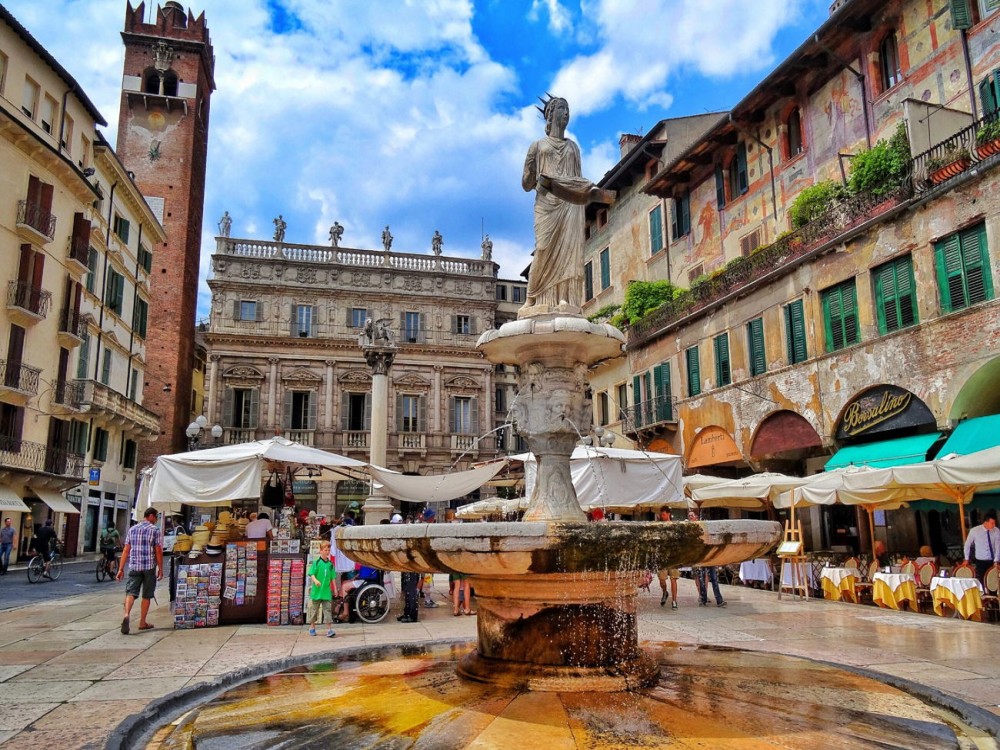 Piazza delle Erbe