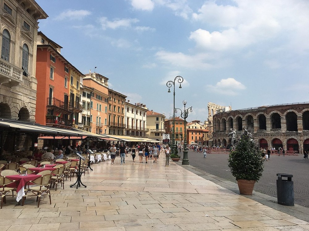 Piazza Brà