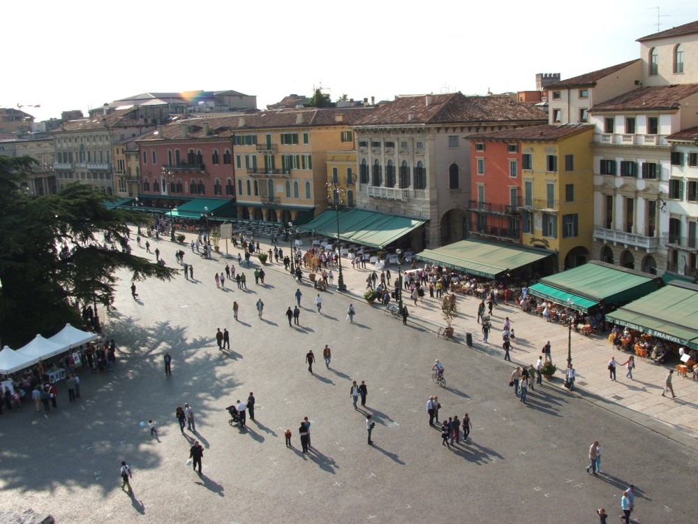 Piazza Brà