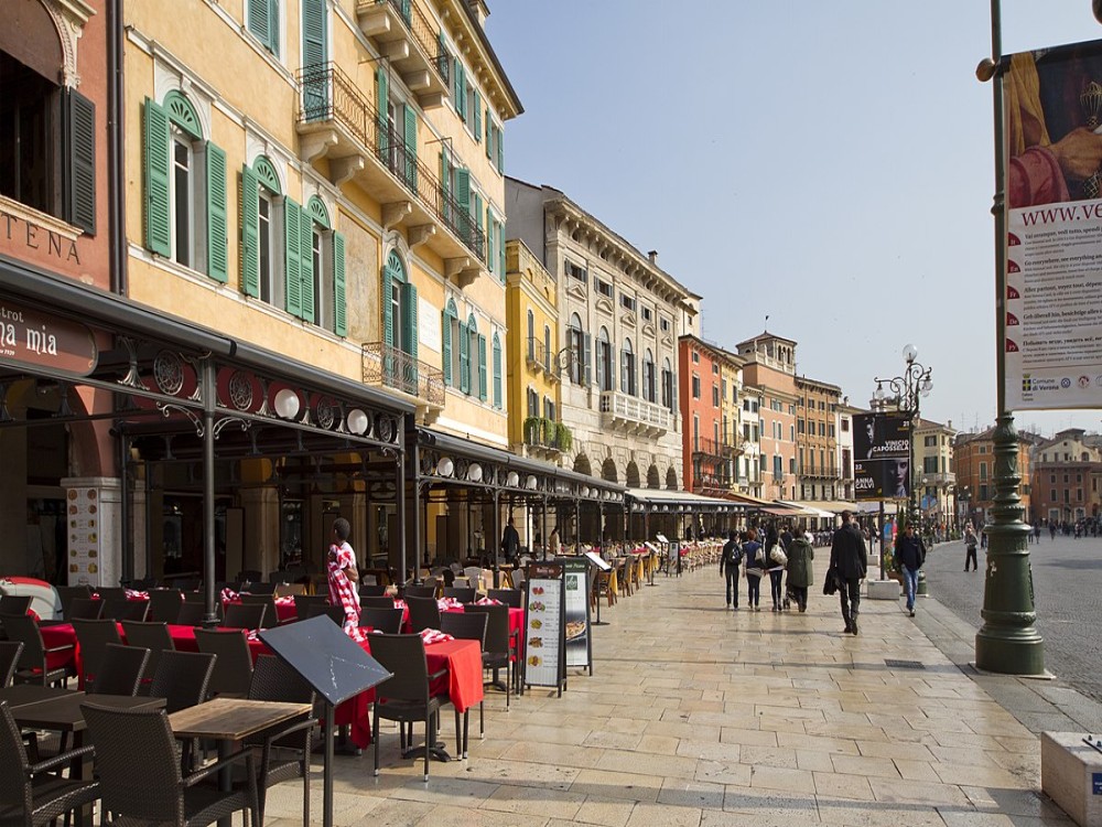 Piazza Brà