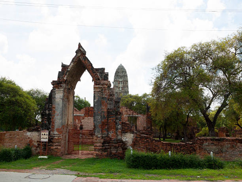 Wat Ratchaburana (Temple of the Royal Restoration)
