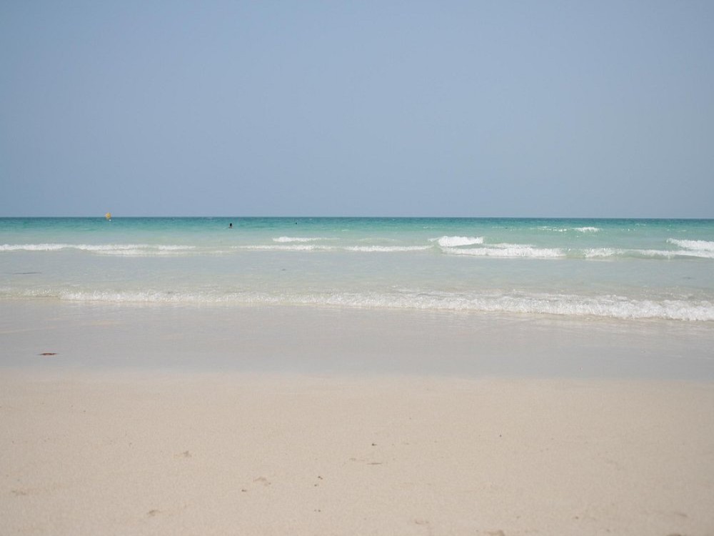White Sand Beach
