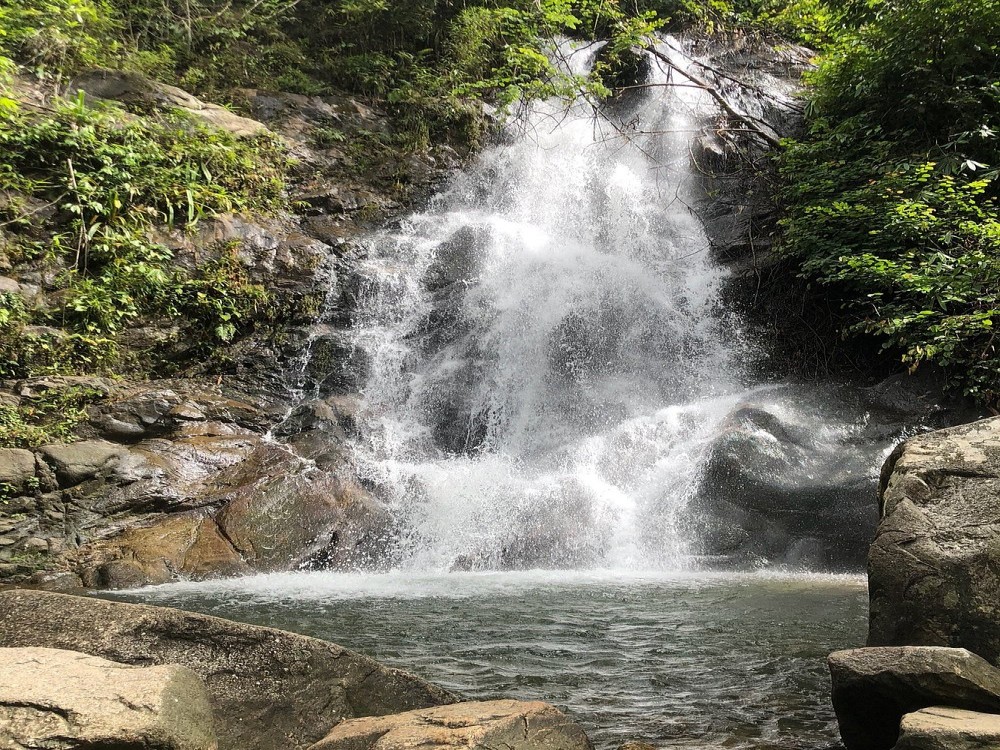 Sai Rung Waterfall