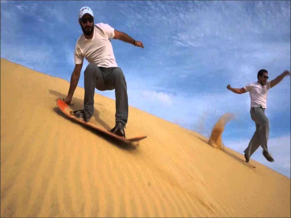 Sandana Sandboarding