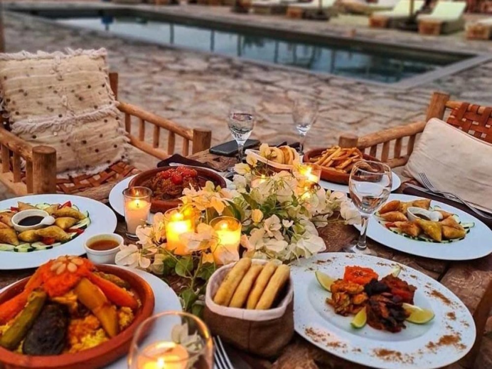 Marrakech Desert Tour & Sunset Camel Ride with Dinner Show