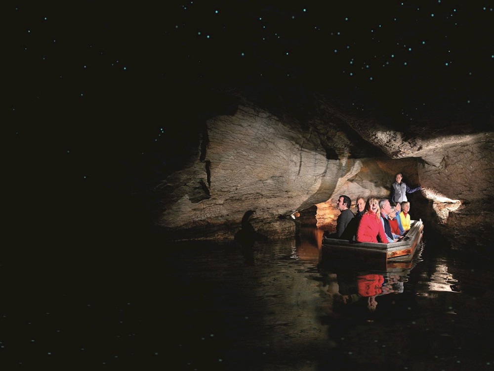 Te Anau Glowworm Caves