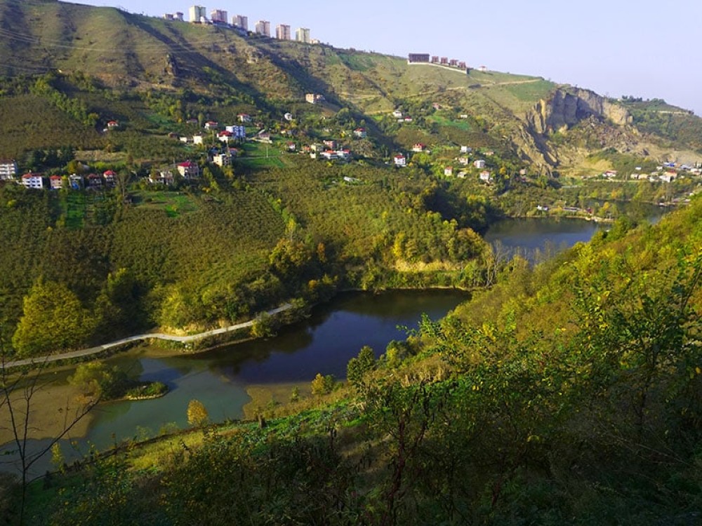 Sera Lake