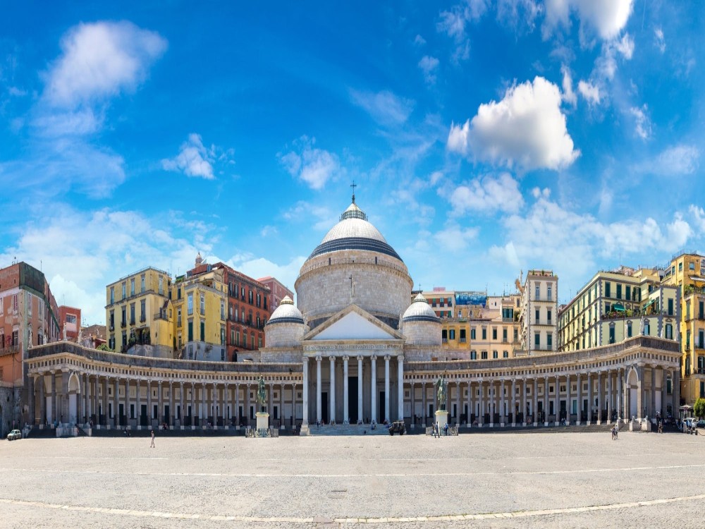 Naples Historic Center