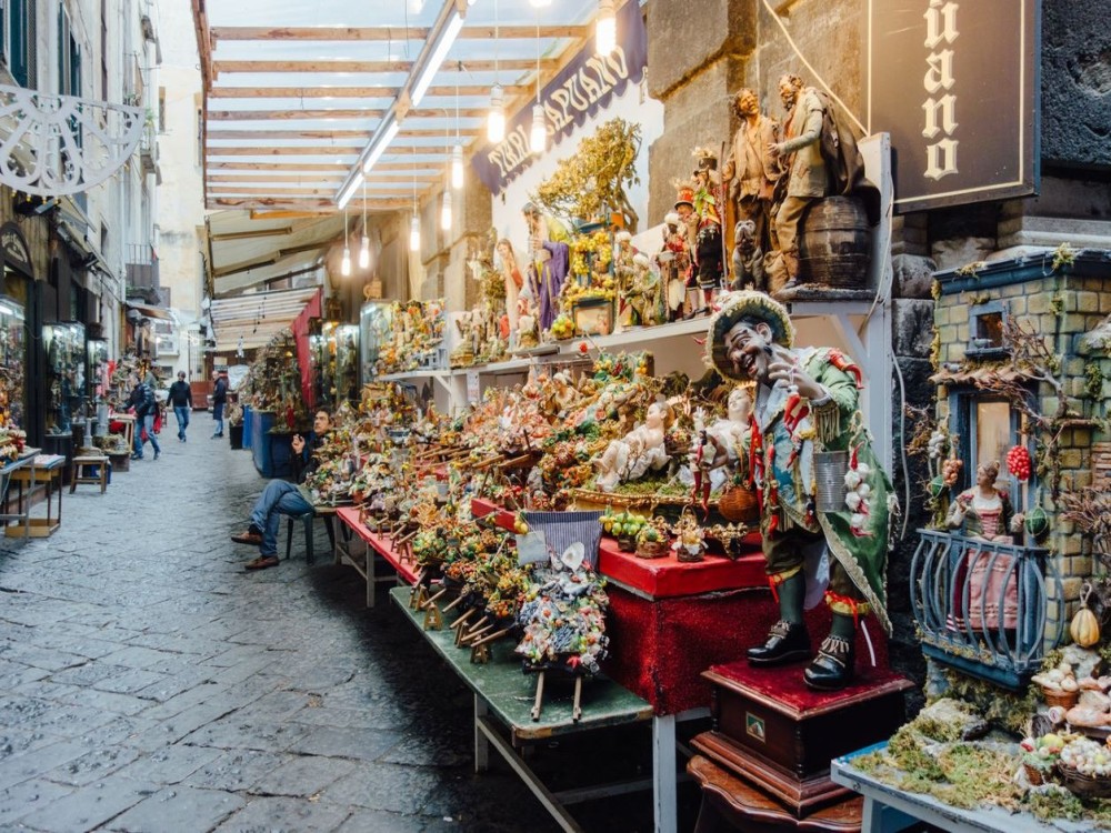 Via San Gregorio Armeno