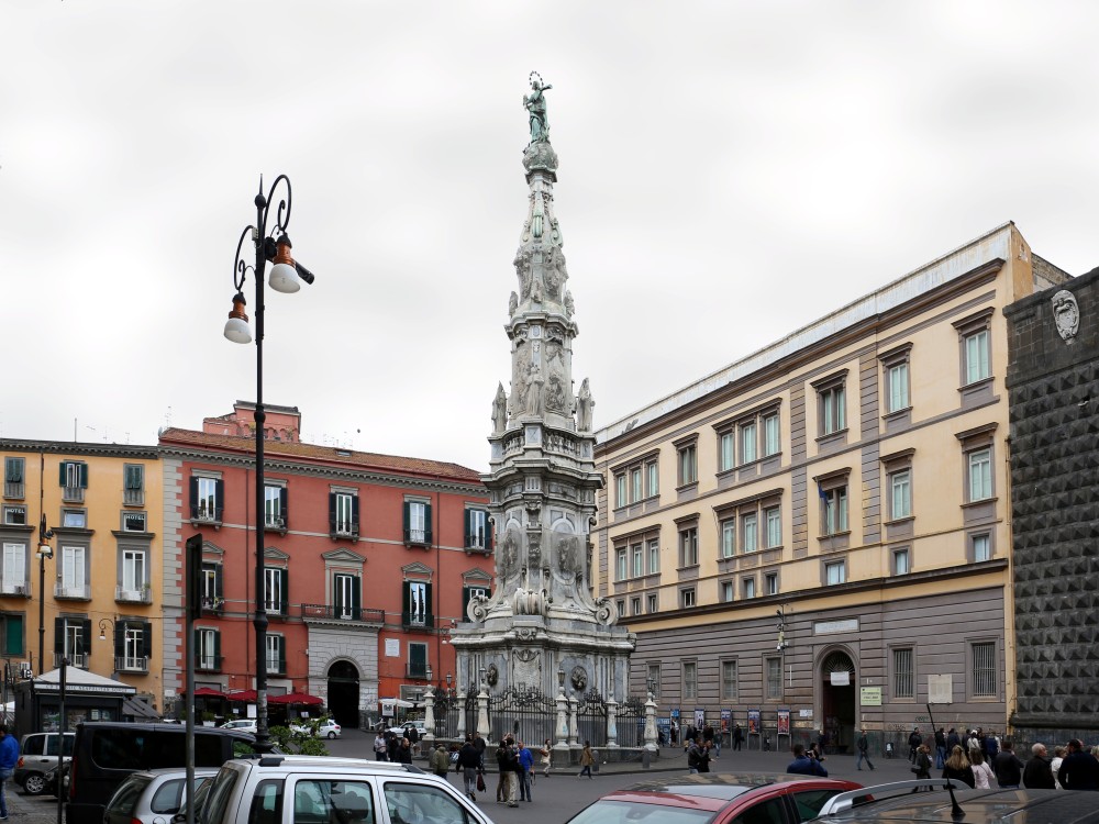 Piazza del Gesù Nuovo