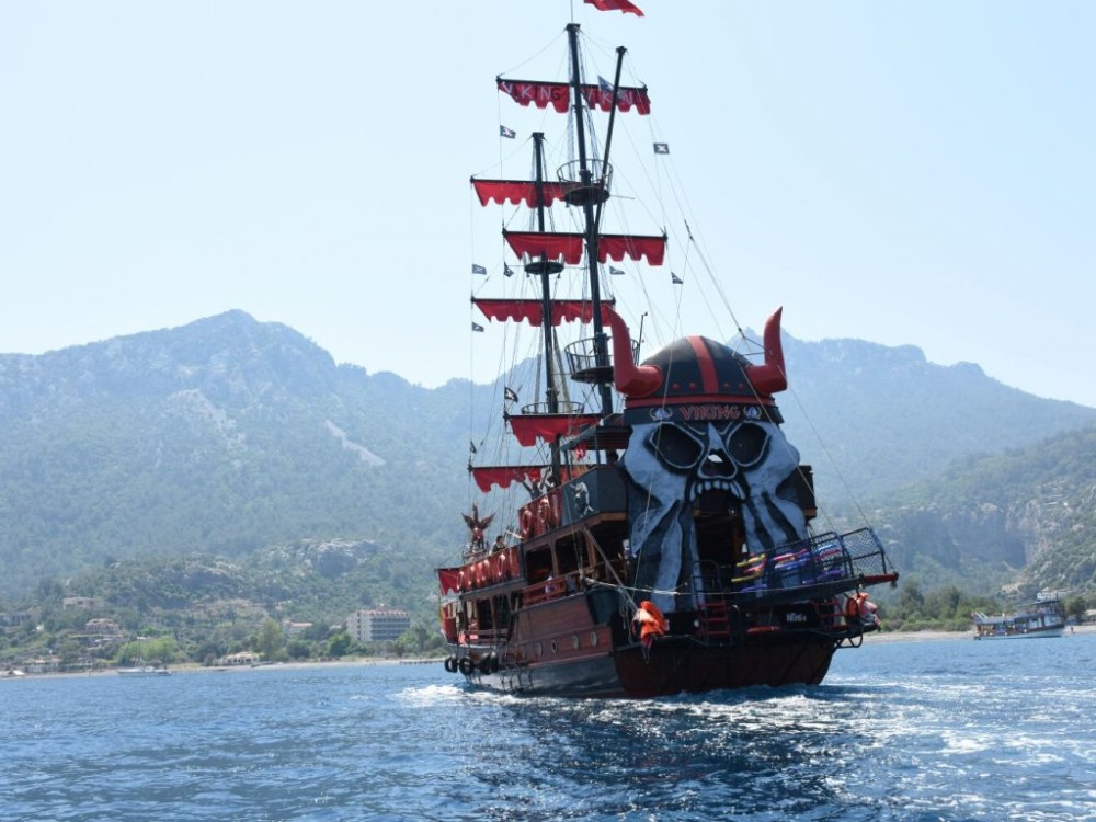 How much is a boat trip in Marmaris?