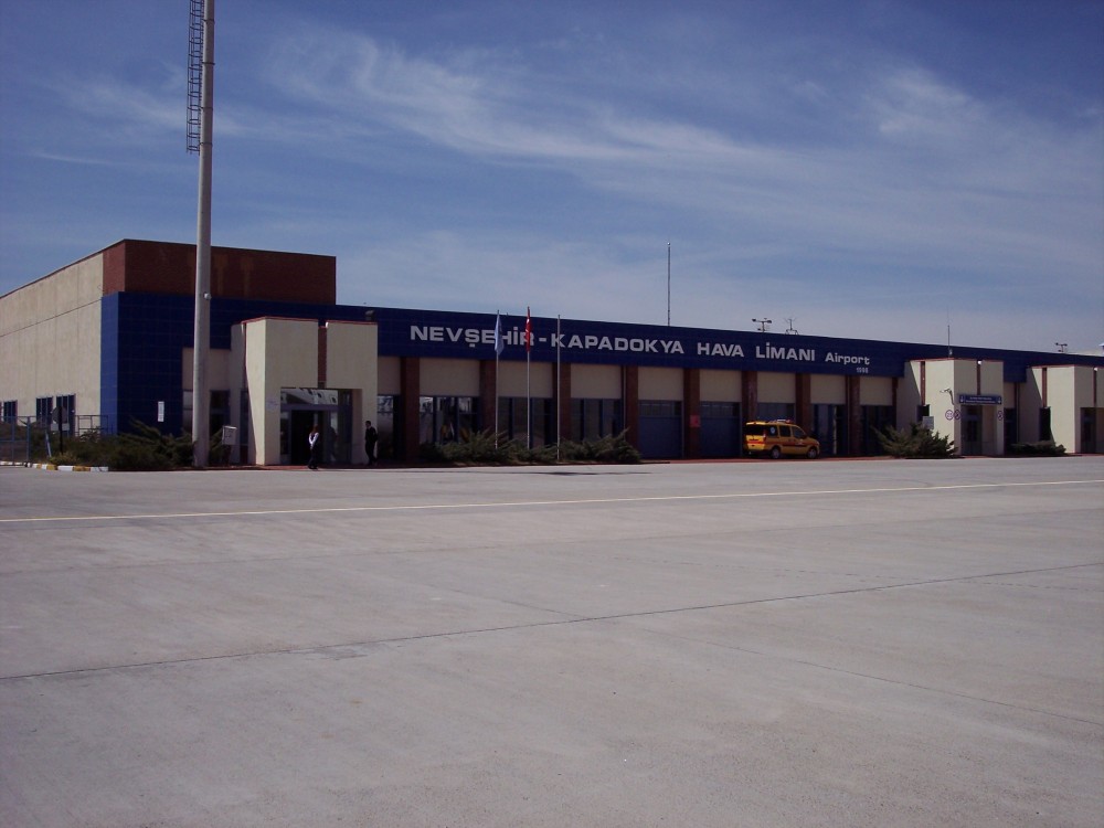 Which airport is for Cappadocia?