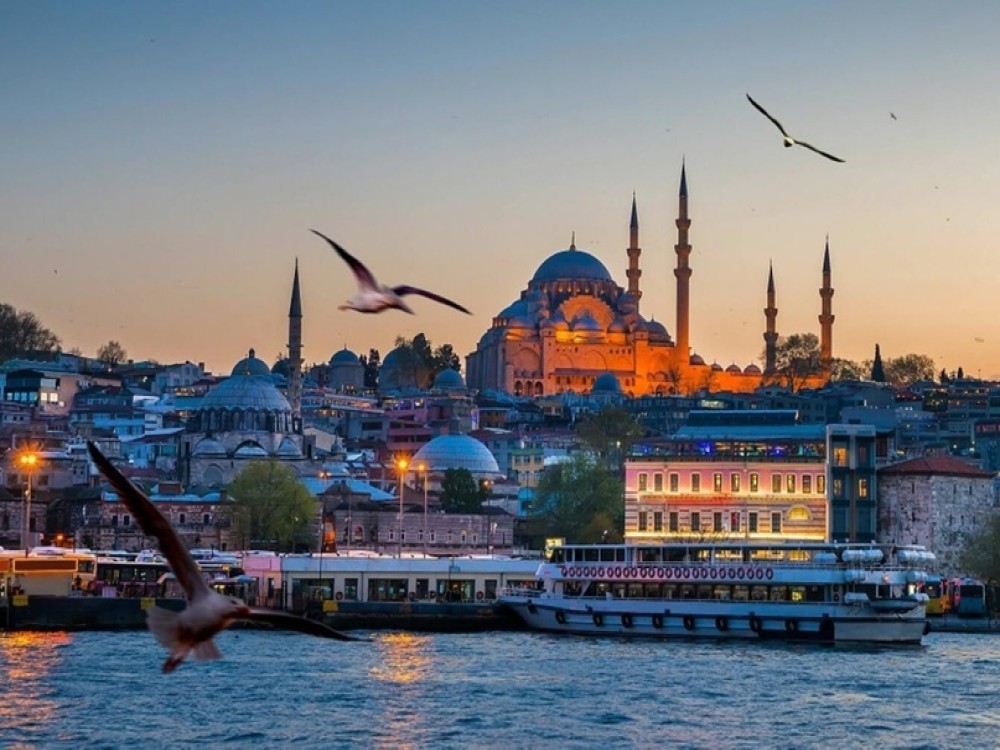 How many days should I stay in Istanbul?