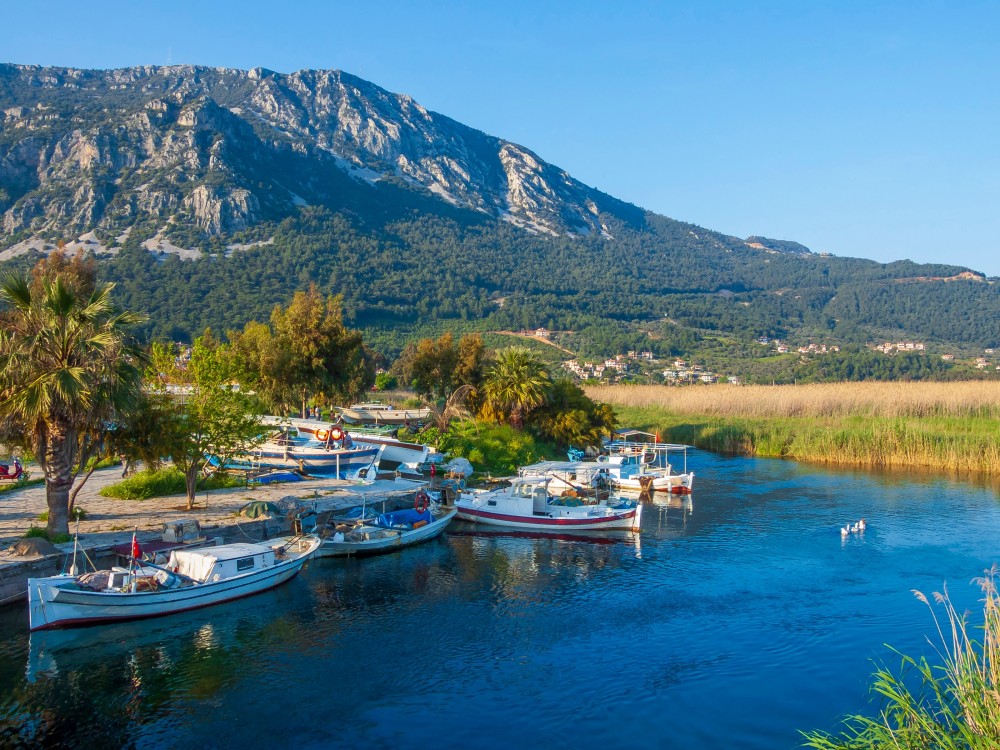 Akyaka’s Charming Architecture: A Glimpse into Traditional Ula Houses