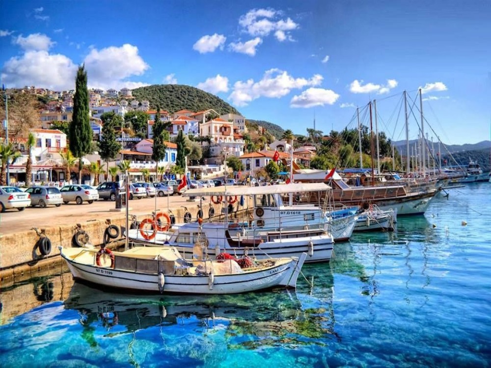 What Are the Top Adventure Activities to Try in Kas?