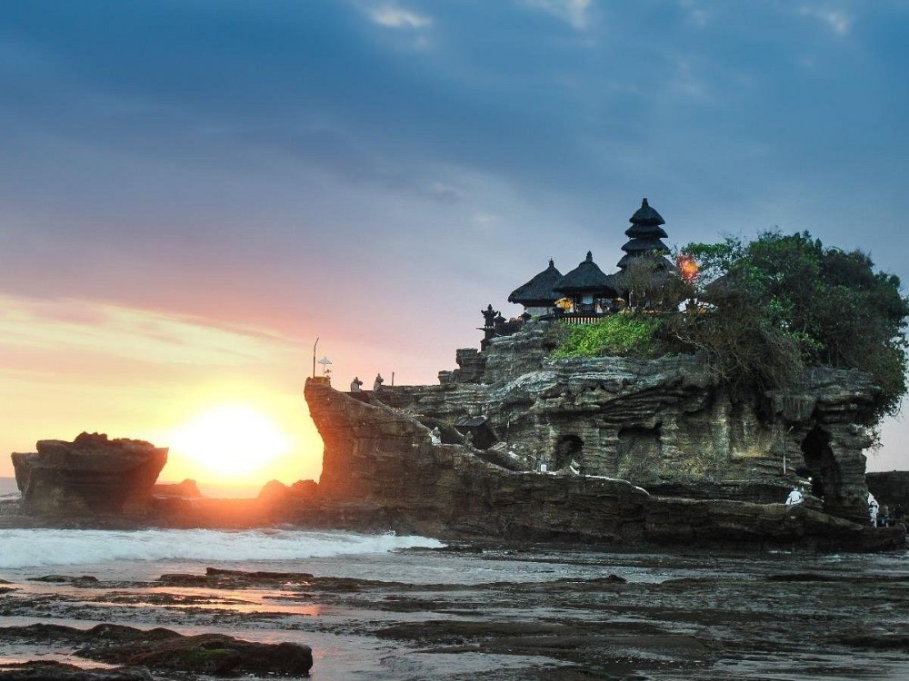 Tanah Lot