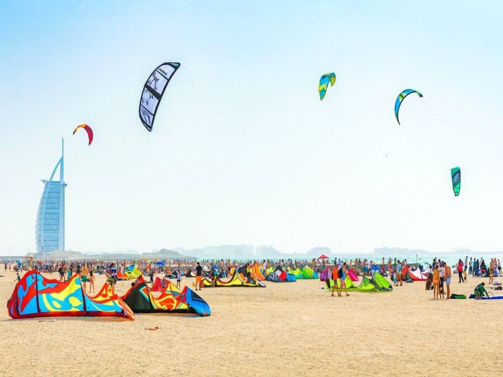 The Best Beaches in Dubai: Relaxation and Watersports